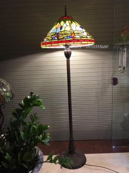 Đèn Sàn tiffany Họa Tiết Chuồn Chuồn Đỏ