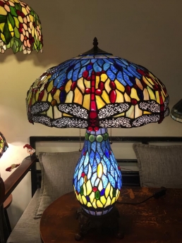 Đèn tiffany chuồn chuồn 2 thân size 48 cm