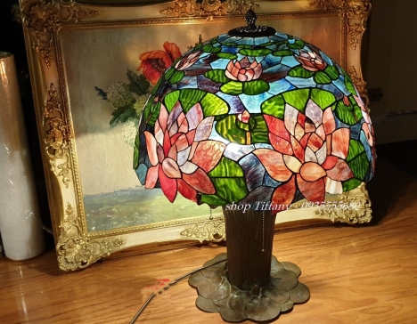 Đèn Bàn Tiffany Đức Xưa