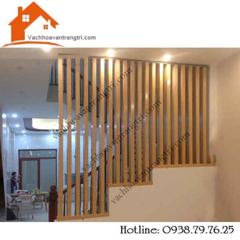 Đơn giản hiện đại với lam gỗ trang trí cầu thang đẹp