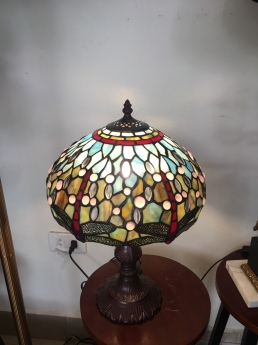 Thanh lý em đèn chuồn nhỏ xinh.