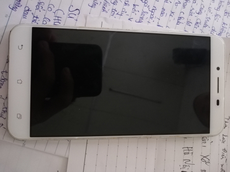 Bán Asus hư màn hình thay là sài ngay