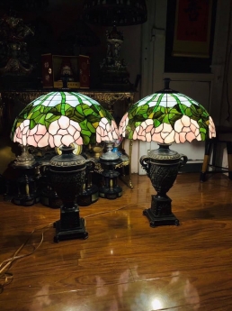 Giao lưu đôi đèn tiffany để bàn tuyệt đẹp