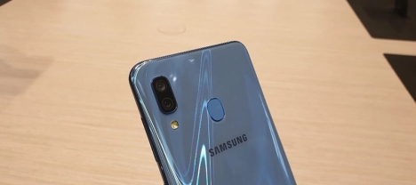 Samsung galaxy a30 giá 5.290.000 tại tablet plaza9