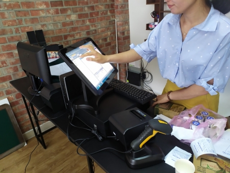 Bán thiết bị tính tiền giá rẻ tại Kiên Giang cho shop Quần áo