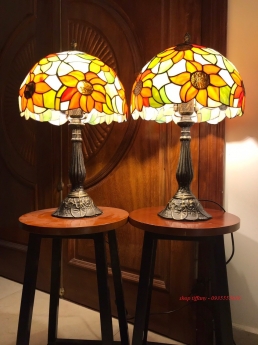 Đèn tiffany giá rẻ hàng đẹp mới về.