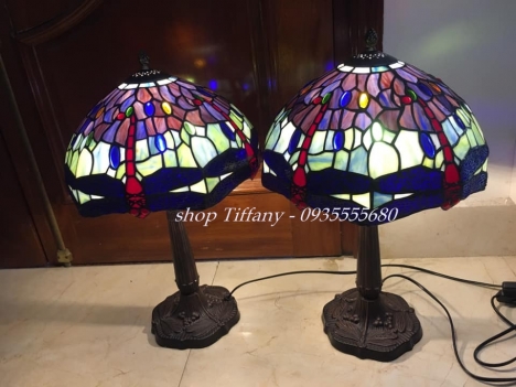 Đèn bàn Tiffany họa tiết chuồn 30 cm