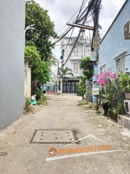 Nhà 1 lầu đẹp 32m2 mặt tiền hẻm 1136 HTP , Quận  7