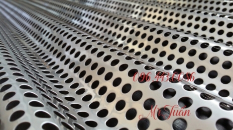 gia cônglưới thép dập lỗ tại Hà Nội