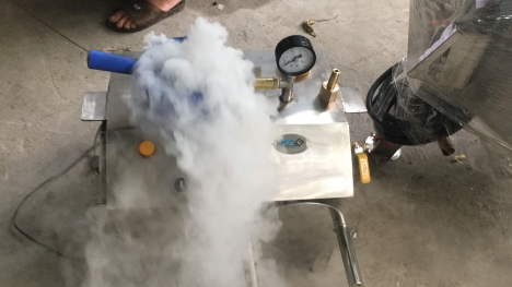 Máy làm Đá CO2, Đá khói giữ lạnh, tạo hiệu ứng trong sự kiện đám cưới...