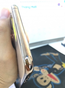 Dĩ An bán iPhone XS max 64g gold đẹp 22.590k chỉ cần đưa 5tr