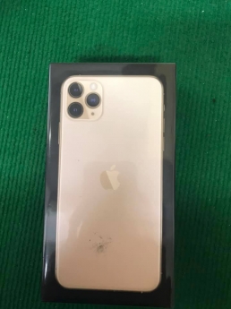IPhone 11 pro max ZA mới trả góp đưa trước 11.7tr