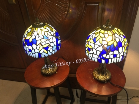 Đèn Tiffany mini hoa đậu tía