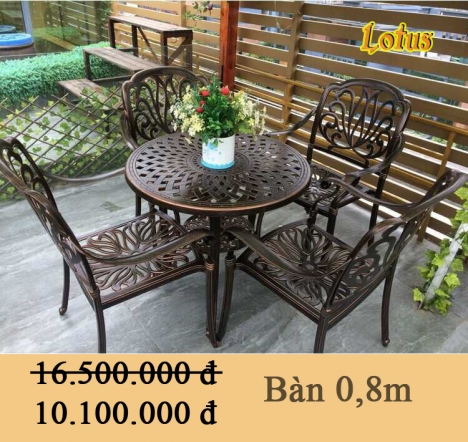 Bàn ghế sân vườn biệt thự