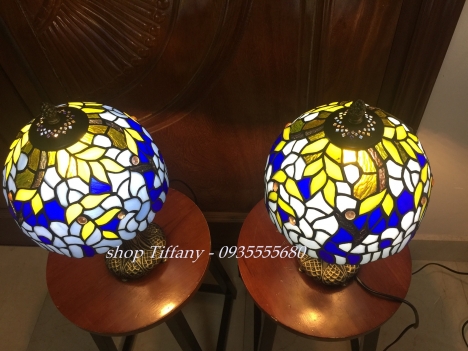Đèn Tiffany mini hoa đậu tía
