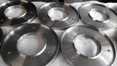 Chuyên gia công Phay CNC, Tiện CNC, Mài phẳng, Mài tròn, Mài vô tâm, hàn các loại