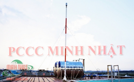 Thi công lắp đặt hệ thống chống sét