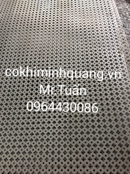 sản xuất gia công tấm thép đột lỗ giá rẻ tại Hà Nội