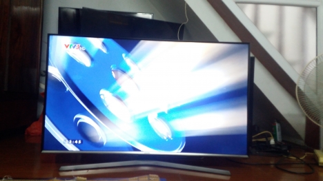 Bán tivi smart 43 inh samsung zin tem 43j5500