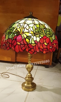 Đèn bàn Tiffany hoa chân đồng Pháp