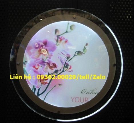 Sản phẩm khung tranh ảnh để bàn gia công bằng Mica