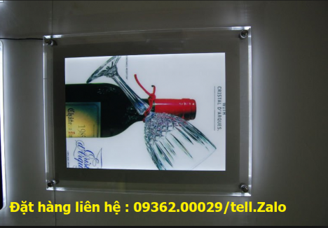 Sản phẩm khung tranh ảnh để bàn gia công bằng Mica