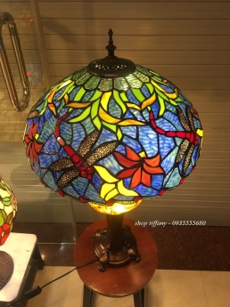 Đèn tiffany hai thân chuồn sen.