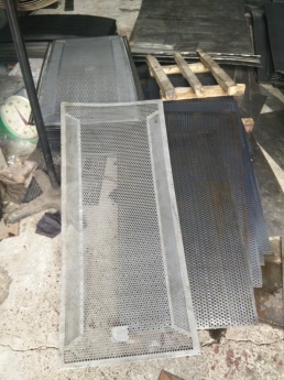 tấm inox đục lỗ,tôn đột lỗ,tôn đục lỗ