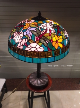 Đèn tiffany Hoa Chuồn Mỹ.