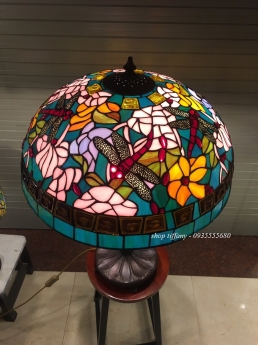 Đèn tiffany Hoa Chuồn Mỹ.