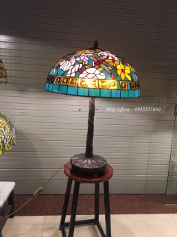 Đèn tiffany Hoa Chuồn Mỹ.
