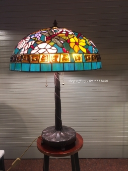 Đèn tiffany Hoa Chuồn Mỹ.