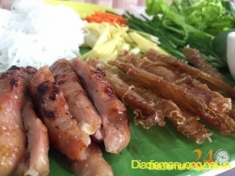 Quán Nem Nướng Nha Trang Ngon Quận 10