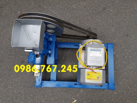 Địa chỉ cung cấp máy nổ bỏng chạy điện 1 pha gia đình , máy nổ bỏng gạo 7 béc