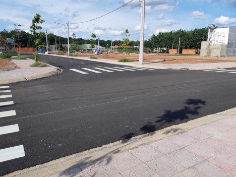 Bán đất nền dự án DT 100m2-150m2, giá 3.5tr/m2 tại Phường Tiến Hưng, Đồng Xoài - Bình Phước