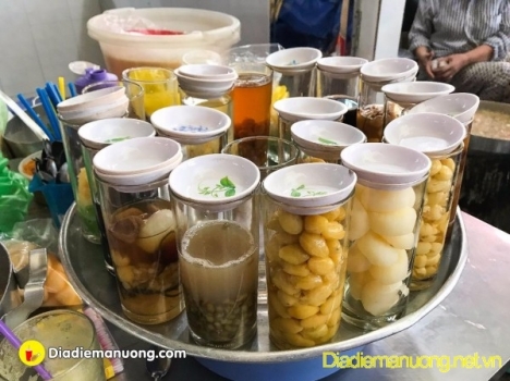 Quán Chè Ngon Chợ Tân Định Quận 1