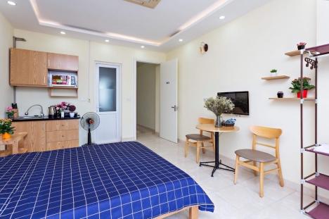 Chính chủ cho thuê căn hộ khép kín trong tòa nhà 5 tầng tại số 30A, ngõ 620, Lạc Long Quân, Tây Hồ,