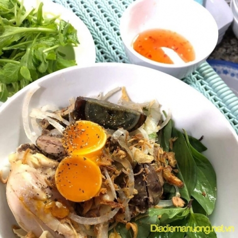 Quán Bánh Ướt Gà Ngon Tân Bình