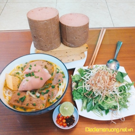 Quán Bún Bò Huế Ngon Trung Mỹ Tây Quận 12