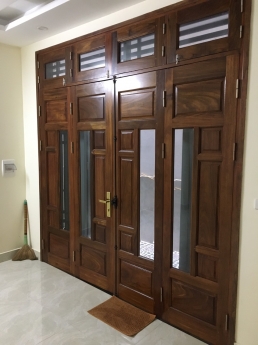 Bán nhà Càu Giấy khu đông sinh viên có thể cải tạo thành Homestay. LH 0963828886