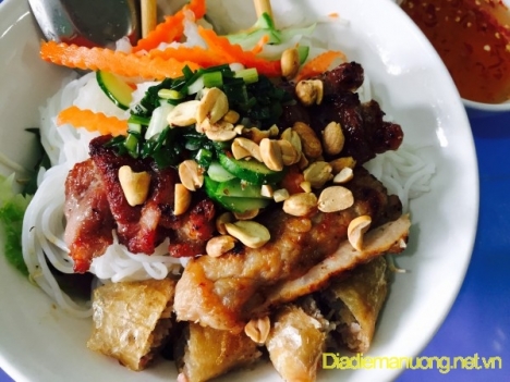 Quán Bún Thịt Nướng Ngon Quận 1