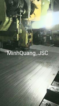 tôn đục lỗ,thép đục lỗ,lưới thép dập lỗ, sàng đột lỗ