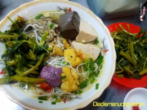 Quán Bún Riêu Cua Ngon Quận 10