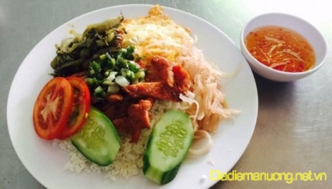 Quán Cơm Bình Dân Ngon Quận 10