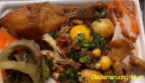 Quán Xôi Gà Ngon Quận 10
