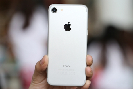 Iphone 7 32GB  giá 4.990.000đ