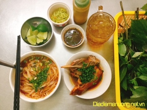 Quán Hủ Tiếu Dê Ngon Tân Phú