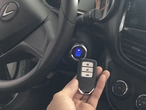 Fadil sang trọng nhờ Start Stop Smartkey