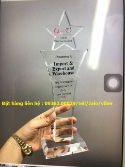 Kỷ niệm chương bằng mica Đài Loan giá rẻ