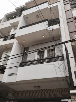 Chính chủ bán nhà Lạc Long Quân, Tân Bình, 3.5x12m, 4.4 tỷ- 0378933775